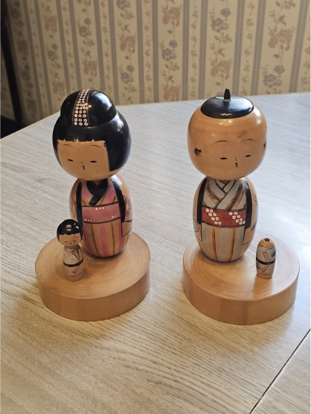 Lot of 2 Vintage Japanese Creative Kokeshi Dolls,Wooden Hand-Painted Folk Art